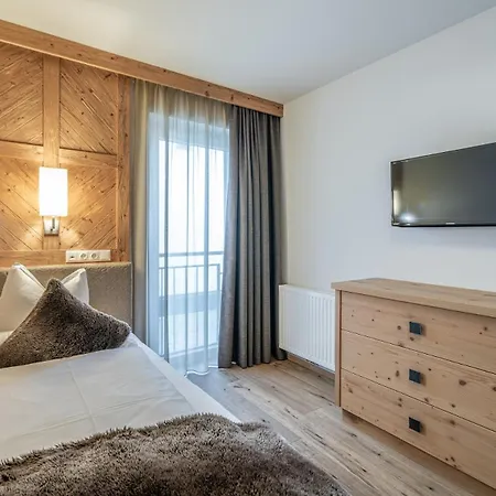 Apartahotel Gletscherblick- Serviced 4*