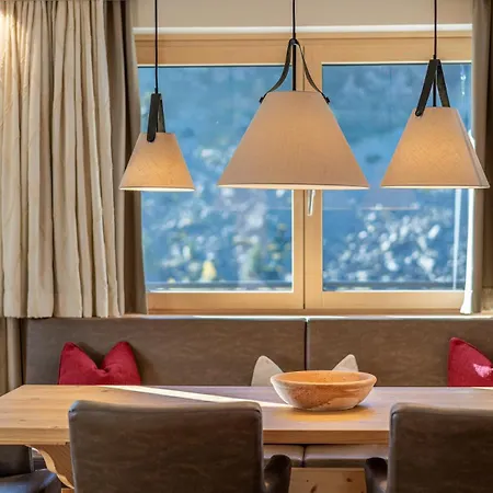 Apart Otel Gletscherblick- Serviced 4*