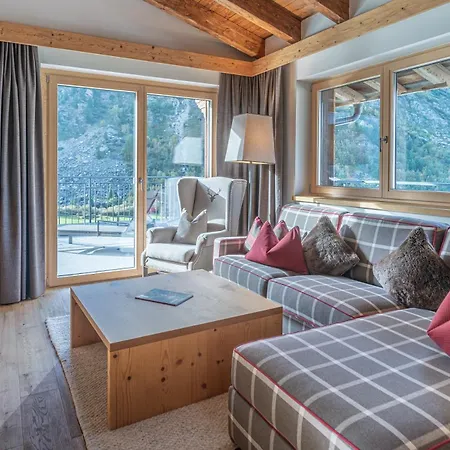 Gletscherblick- Serviced 2*