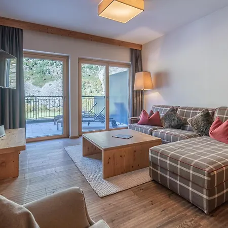 Gletscherblick- Serviced Aparthotel Obergurgl