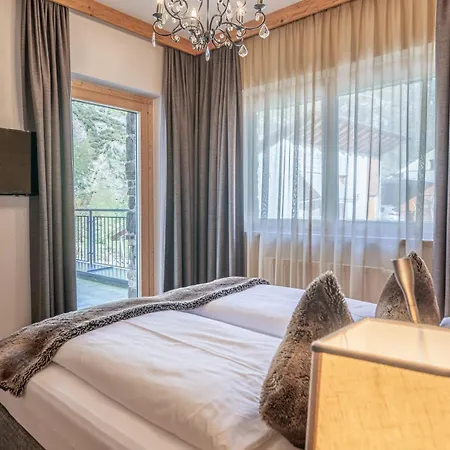 Gletscherblick- Serviced 2*